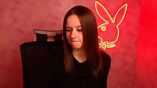 Catherine_e on StripChat 