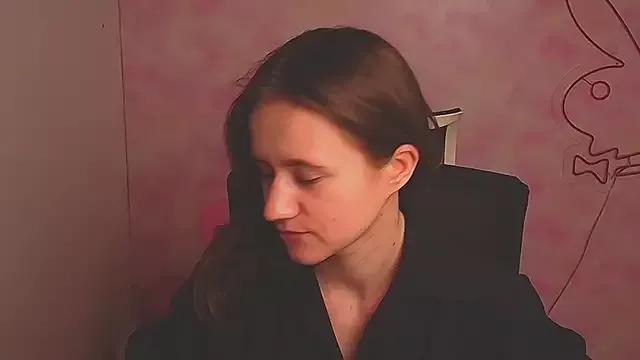 Catherine_e on StripChat 