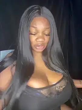 CharismaaBanx on StripChat