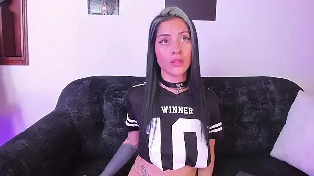 cherry_jenklins8 on StripChat