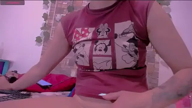 Offline CrazyRousex on StripChat