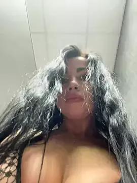 Freechat CrazzyChicks on StripChat