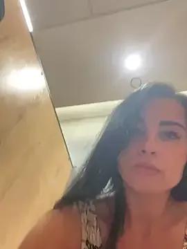 Freechat CrazzyChicks on StripChat