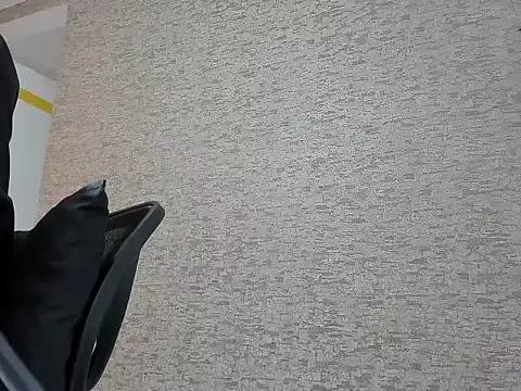 Cristallred on StripChat 