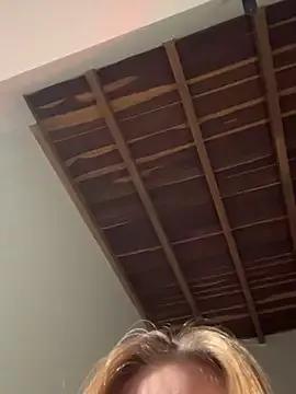 Freechat curchez_ on StripChat