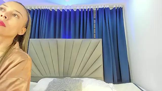 Dakotacarvajal on StripChat