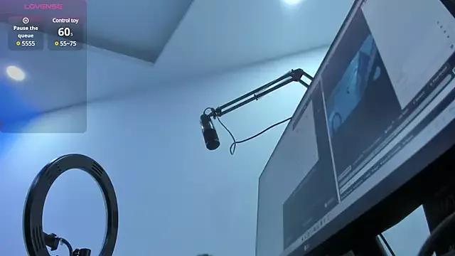 Dakotacarvajal on StripChat