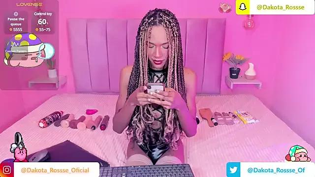 DakotaRosee on StripChat 