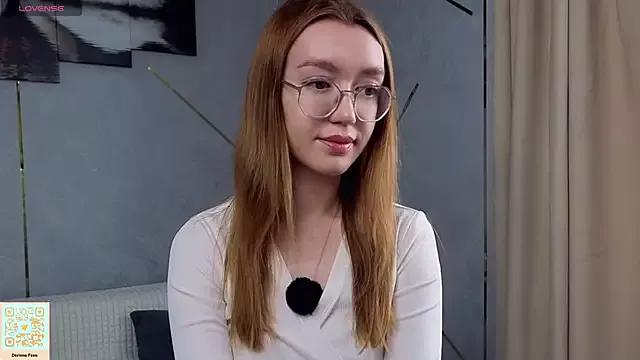 DarleneFairleigh on StripChat 