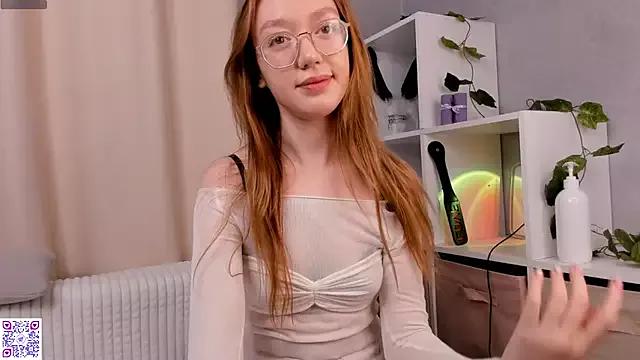 DarleneFairleigh on StripChat 