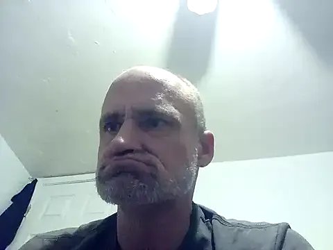 Freechat DatingProfile_USA_43_str8 on StripChat