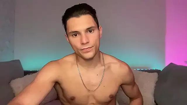 Freechat denlover1 on StripChat