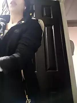 dholcee on StripChat