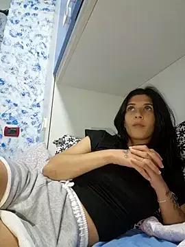 Diavoletta1998 on StripChat 