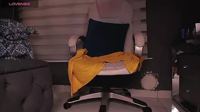 dirty_27cms on StripChat