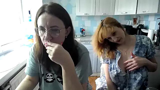 Freechat DonnaMagdalena on StripChat