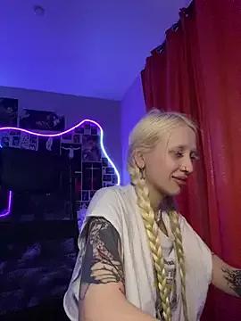 Freechat Dooubletroublee on StripChat