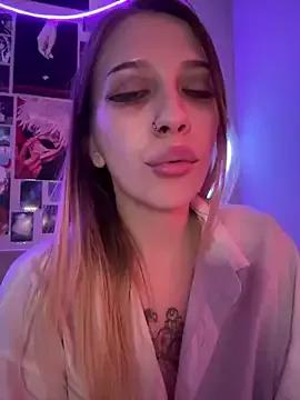 Freechat Dooubletroublee on StripChat