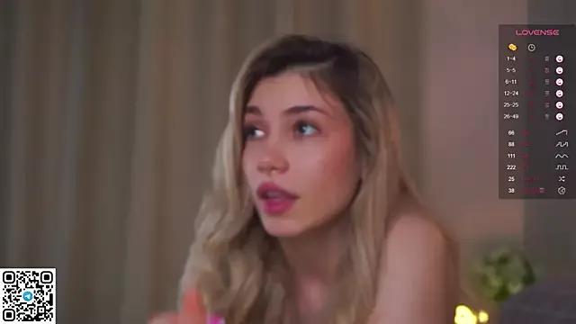 DorisGreenway on StripChat 