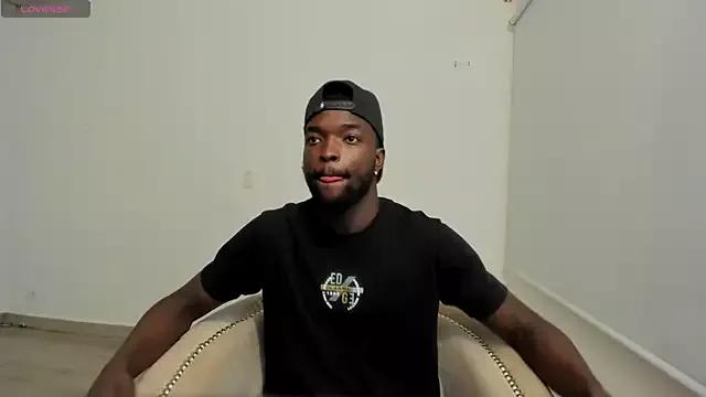 Dylan_Taylor on StripChat