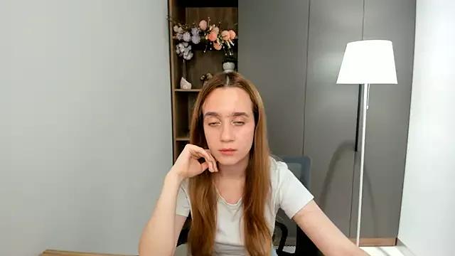 EarleneBrayton on StripChat