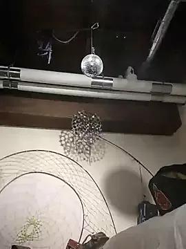 eatmeplease44 on StripChat