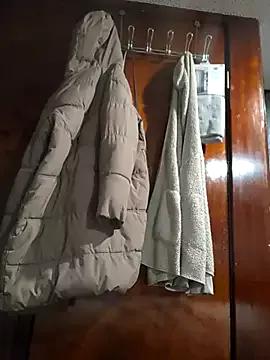 eatmeplease44 on StripChat