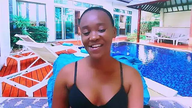 EbonyOlive69 on StripChat 