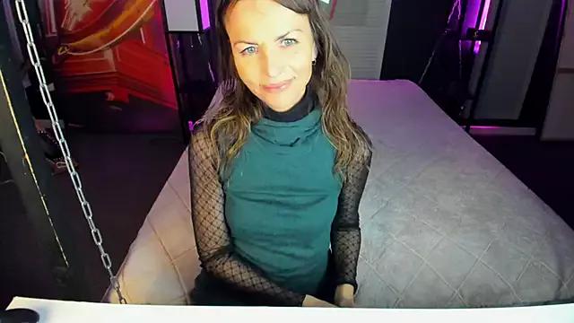 Elizabe_th on StripChat 