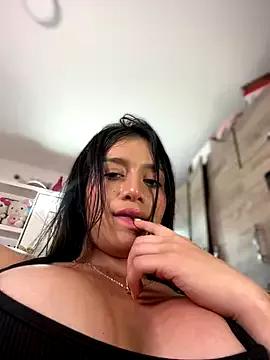 Private Emmily_19 on StripChat
