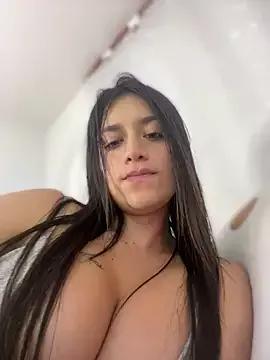 Private Emmily_19 on StripChat