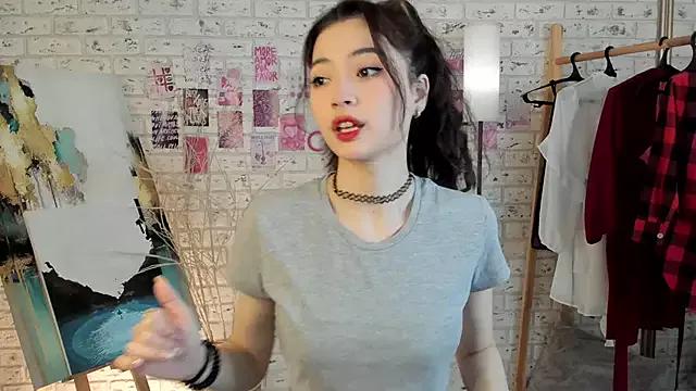 ErlinaHaines on StripChat 