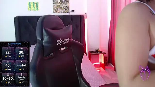 Fleurmeyer79 on StripChat