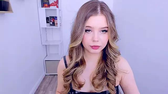 FollowLovee on StripChat