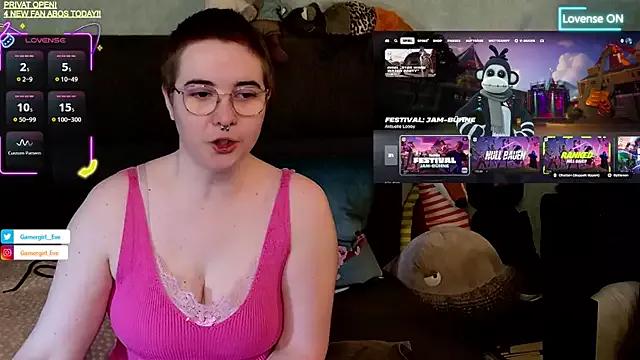 GamerGirl_Eve on StripChat