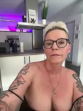 Freechat German_Milf on StripChat