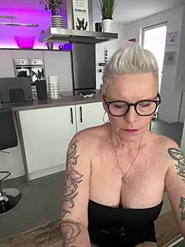 Freechat German_Milf on StripChat