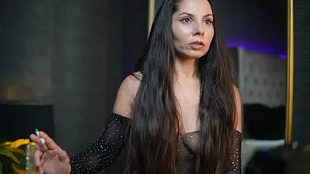 GiaEasyIce on StripChat