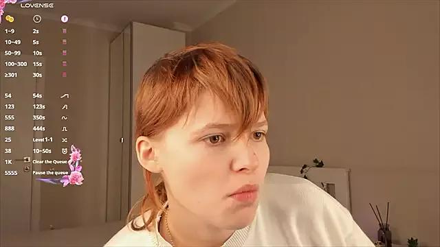 GillianHallman on StripChat 
