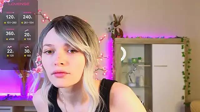 GillianHallman on StripChat 