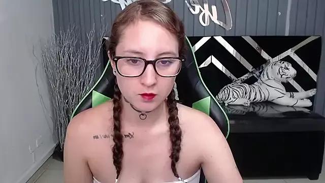 ginebra_a_ on StripChat 