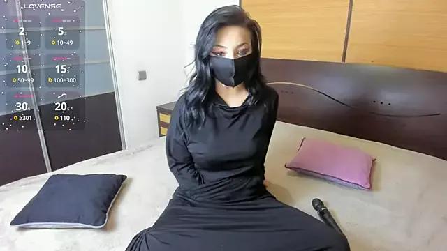 habibi_moon on StripChat