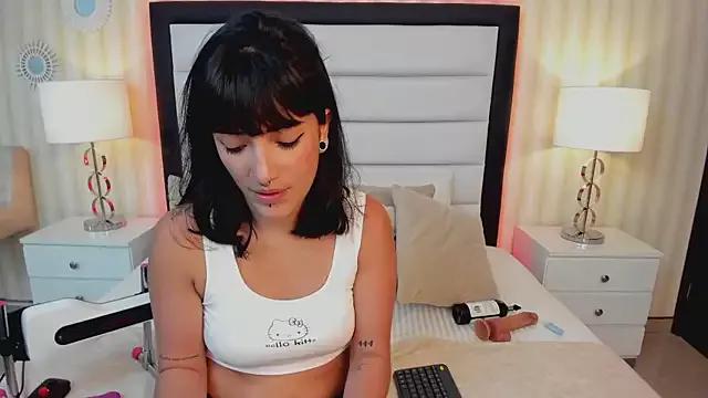 HannaDawsons on StripChat 