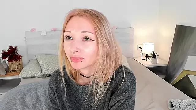 hannaxo1 on StripChat 