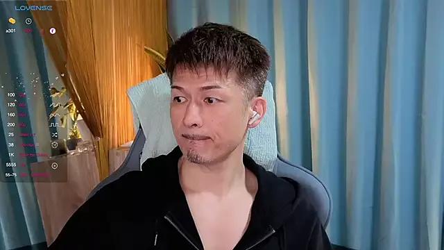 HARU_STRIKE on StripChat