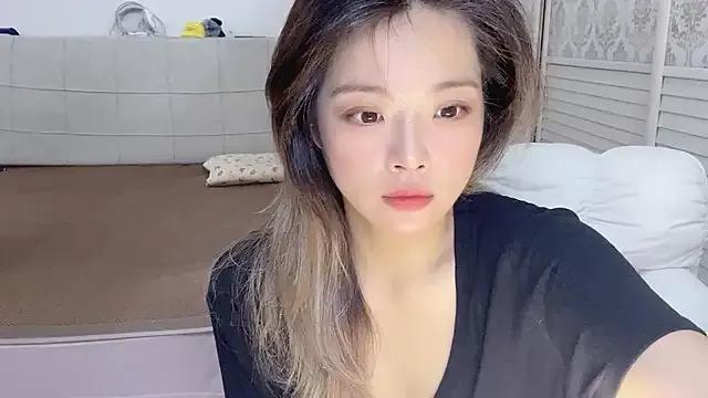 Holiland on StripChat