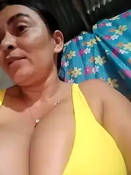 Horny-Mommy-Dirty on StripChat 