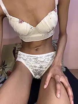 Hotty_kaira on StripChat
