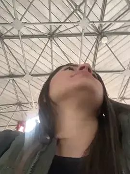 Offline Isabella21_ on StripChat