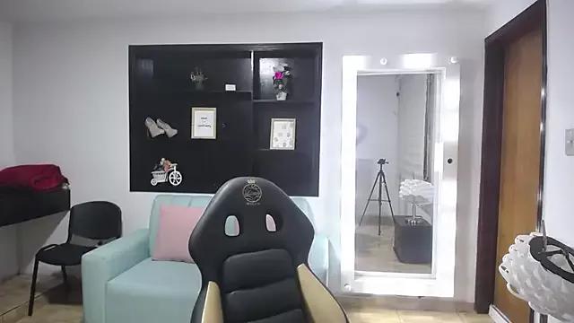 Isabella_Gil_ on StripChat 